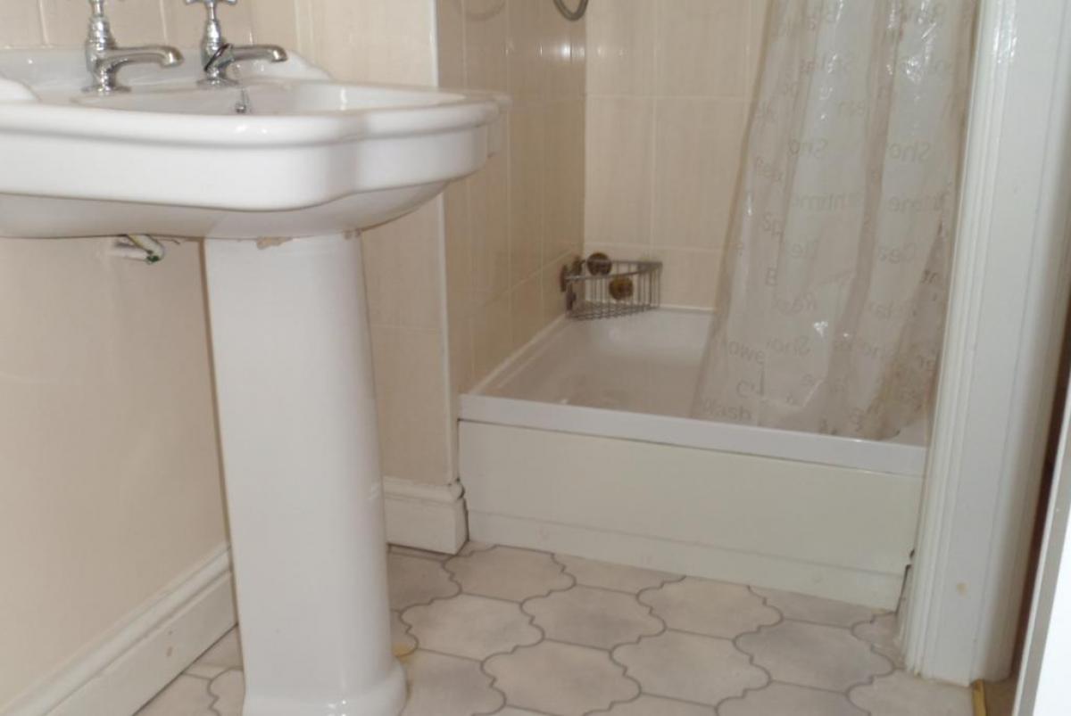 Image of 2 Bedroom Apartment, Duesbury Court, Mickleover