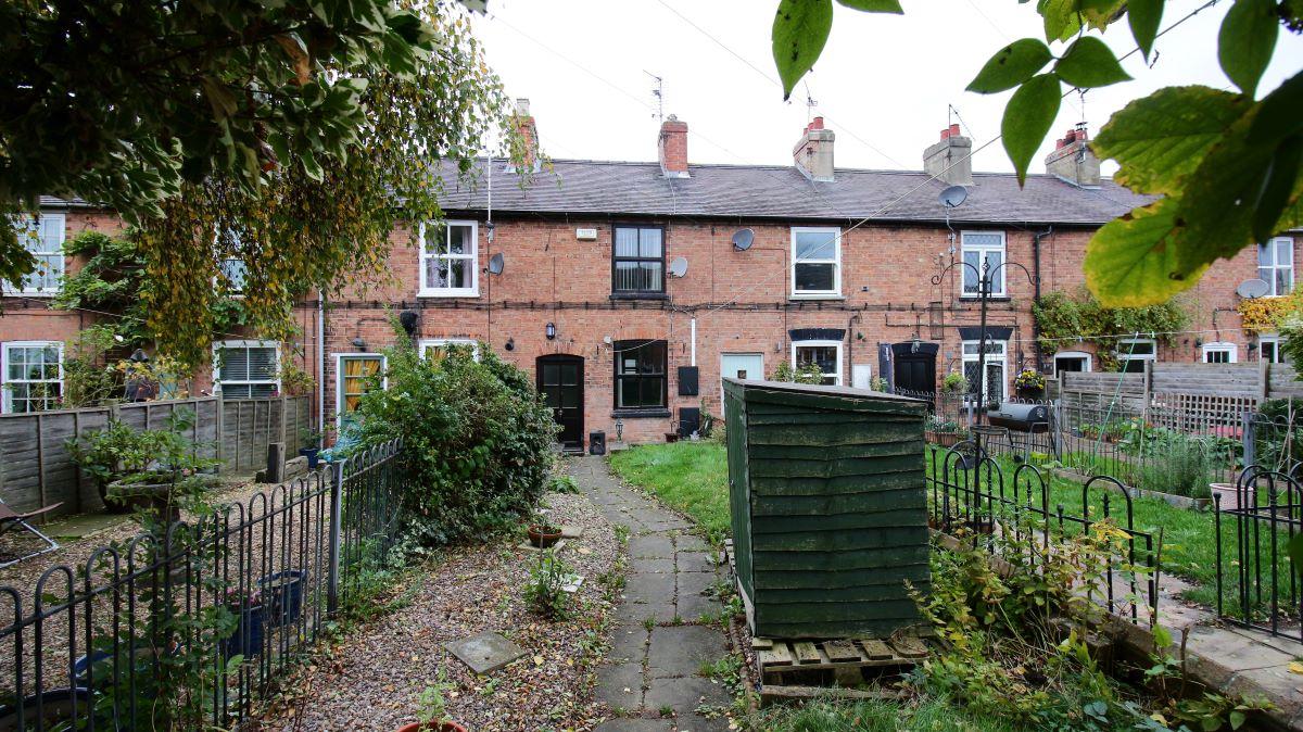 Image of 2 Bedroom Terraced House, Long Row, Shardlow