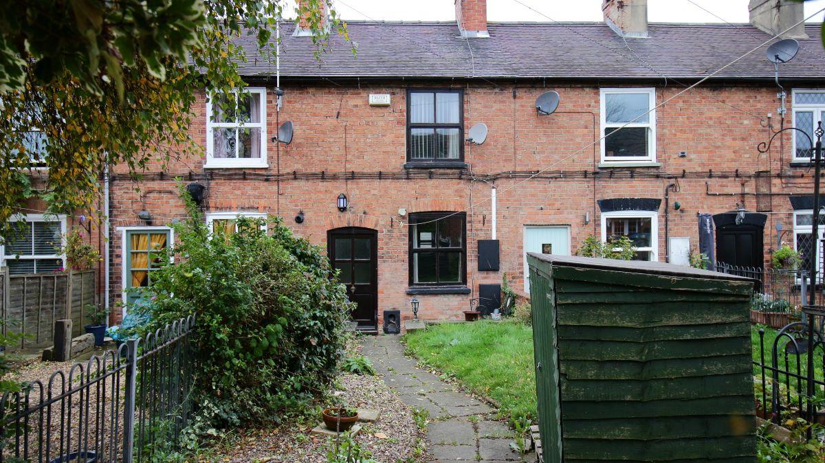 Image of 2 Bedroom Terraced House, Long Row, Shardlow