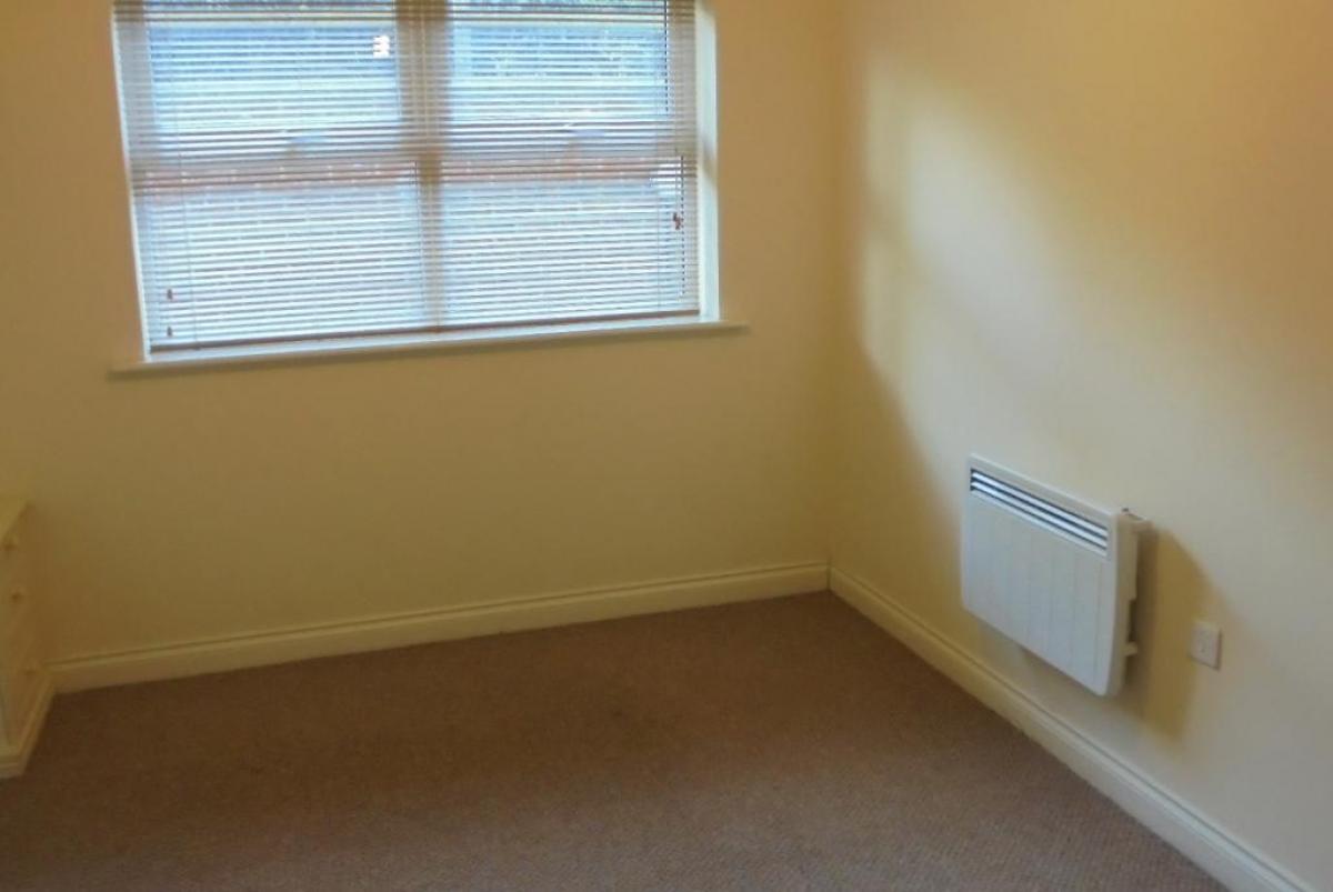 Image of 2 Bedroom Apartment, Peckerdale Gardens, Spondon