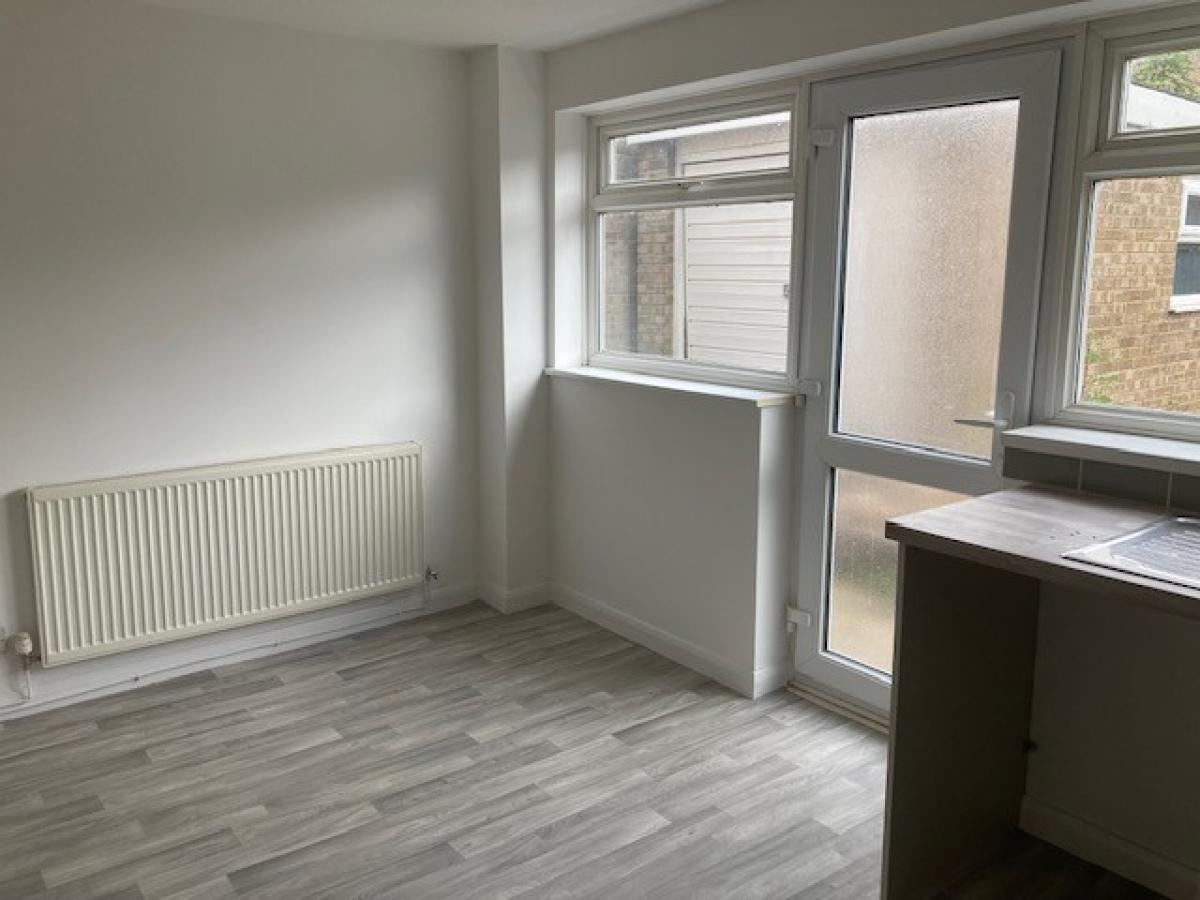Image of 3 Bedroom Semi-Detached House, Prescot Close, Mickleover