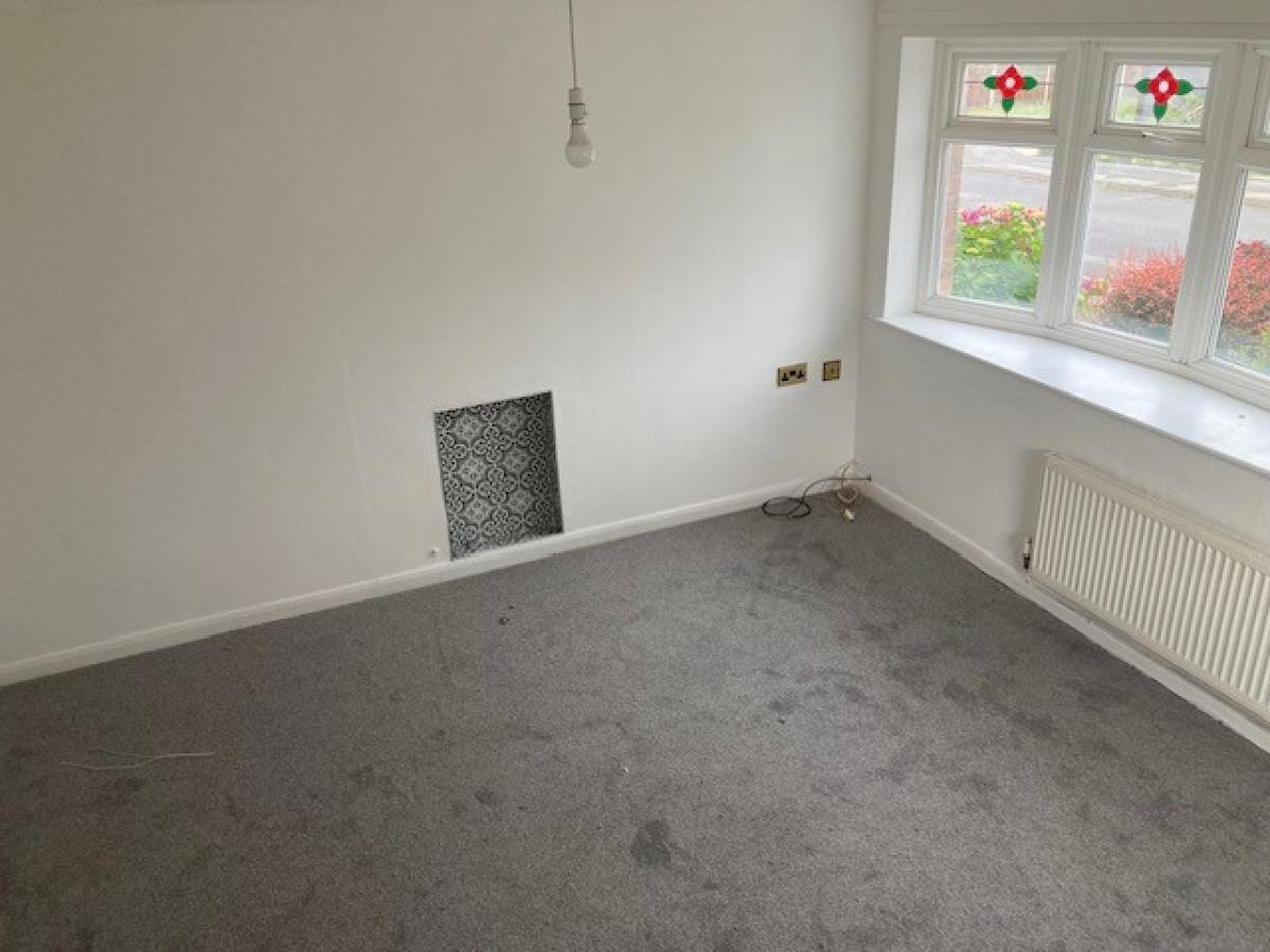 Image of 3 Bedroom Semi-Detached House, Prescot Close, Mickleover