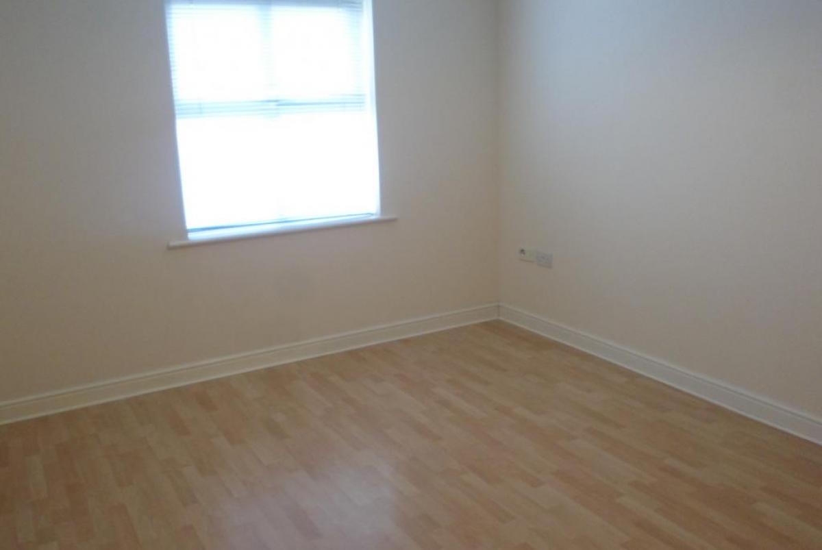 1 Bedroom Apartment, , Welland Road, Hilton Phoenix Lettings