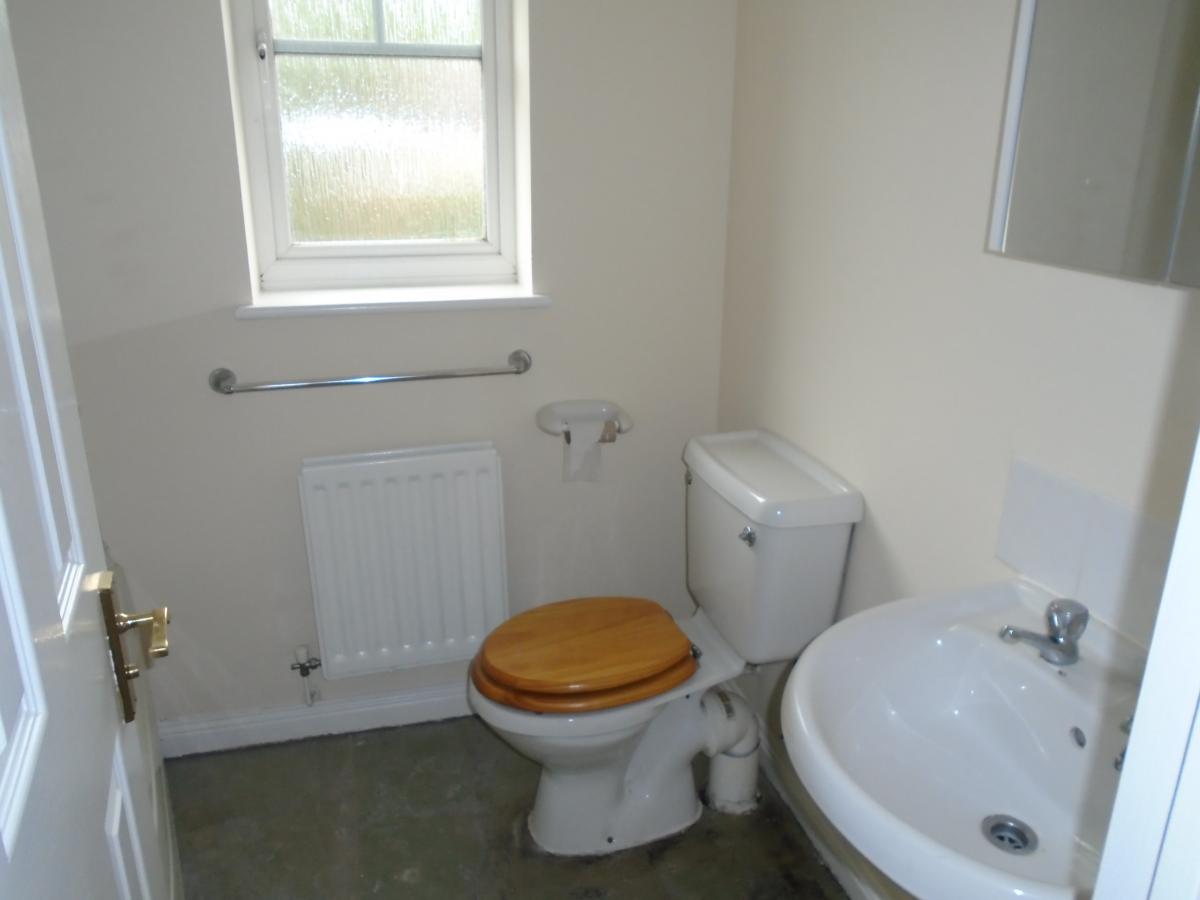 2 Bedroom Town House, , Rymill Drive, Oakwood Phoenix Lettings