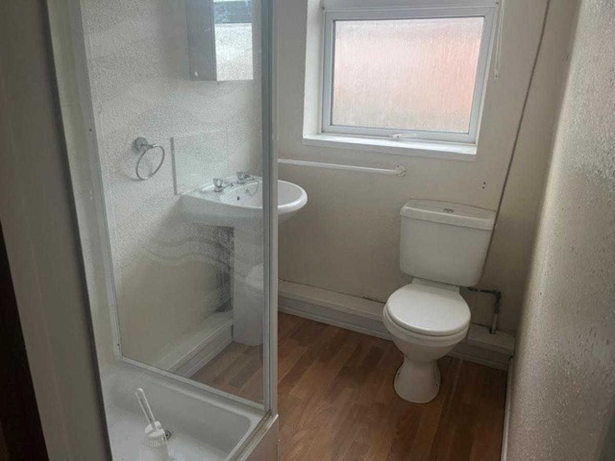 Image of 1 Bedroom Studio Flat, London Road, Wilmorton