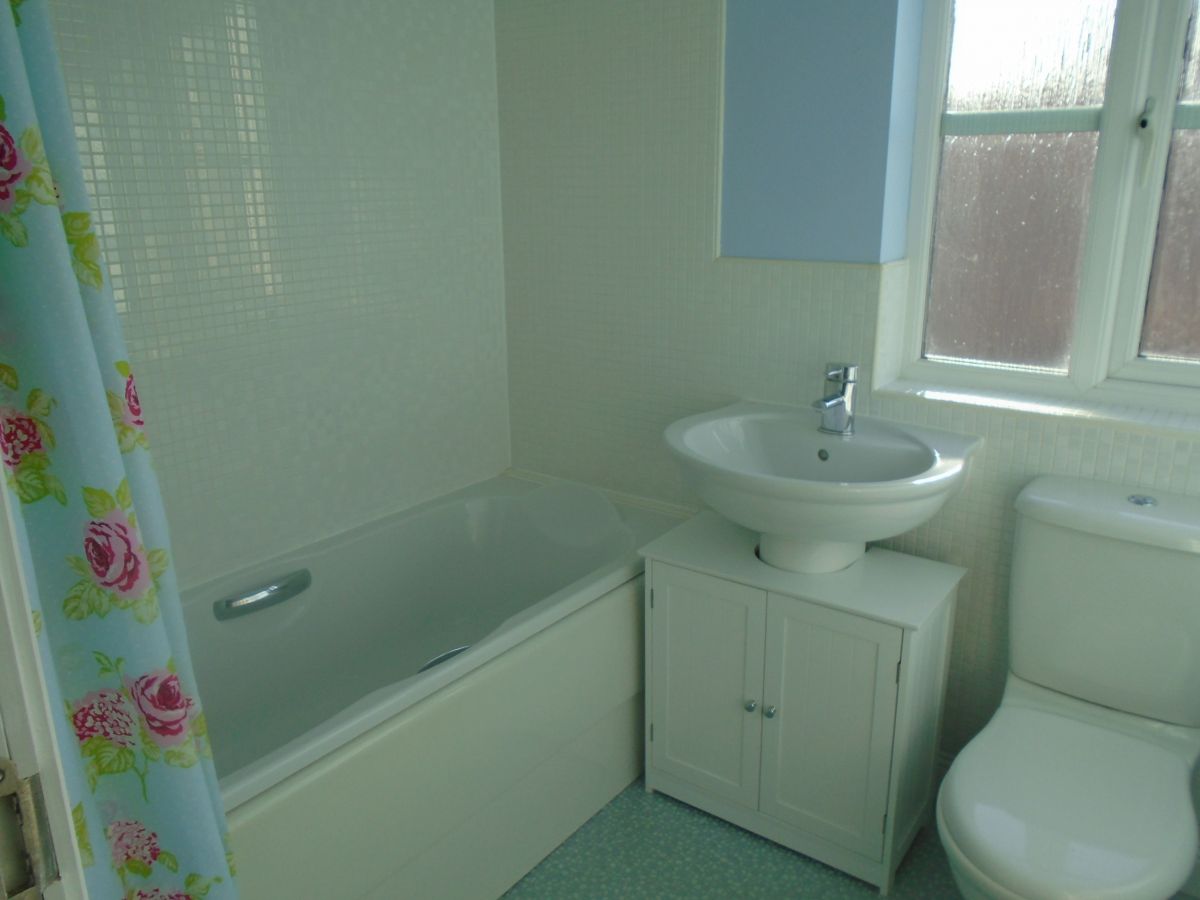 Image of 4 Bedroom Semi-Detached House, Nerissa Close, Chellaston