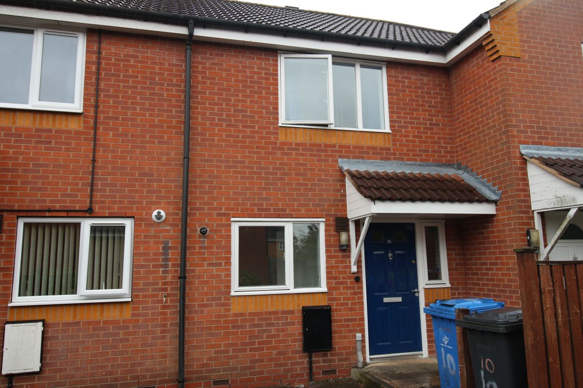 Image of 2 Bedroom Terraced House, Tenby Drive, Oakwood