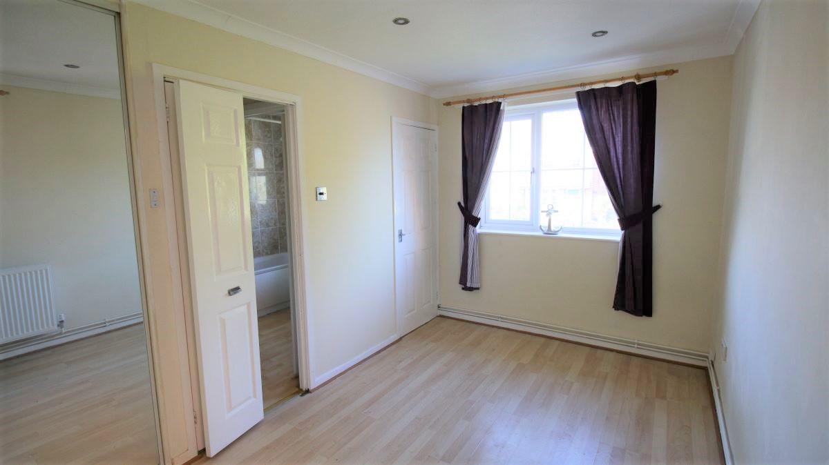 Image of 1 Bedroom Terraced House, Vestry Road, Oakwood