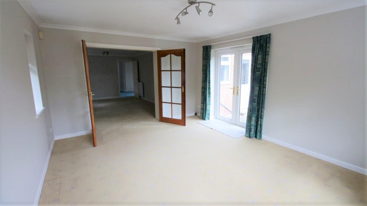 Image of 3 Bedroom Detached Bungalow, Rutland Drive, Mickleover