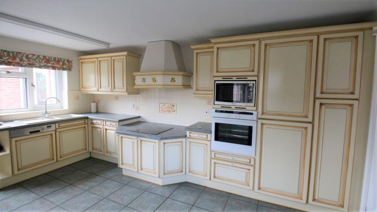 Image of 3 Bedroom Detached Bungalow, Rutland Drive, Mickleover