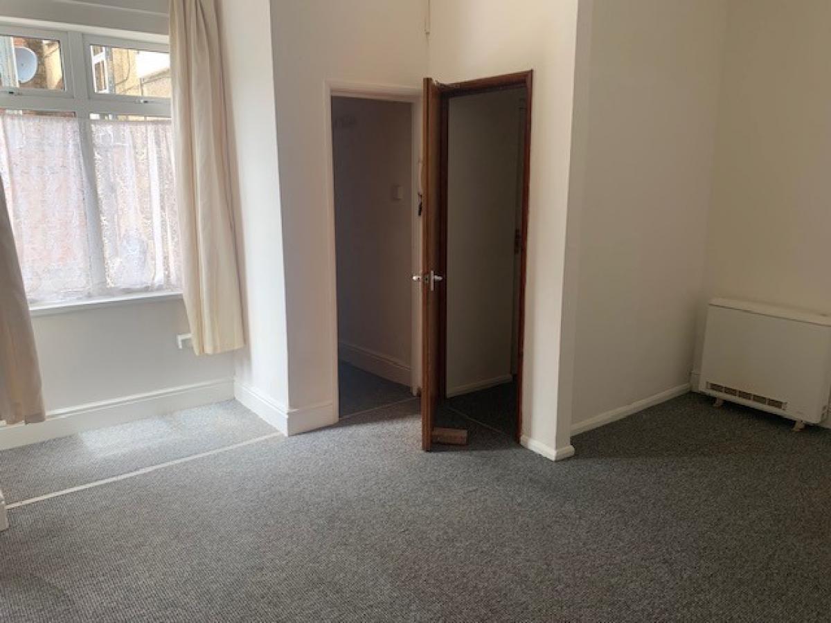 Image of 1 Bedroom Studio Flat, Crompton Street, Derby Centre