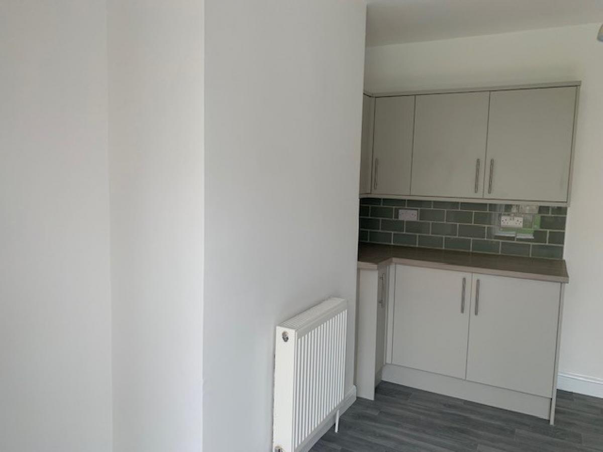 Image of 3 Bedroom Semi-Detached House, Carlton Avenue, Shelton Lock