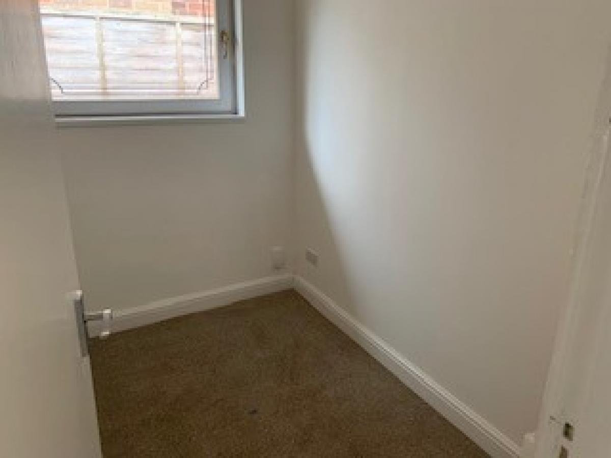 Image of 2 Bedroom Detached Bungalow, Springfield, Littleover