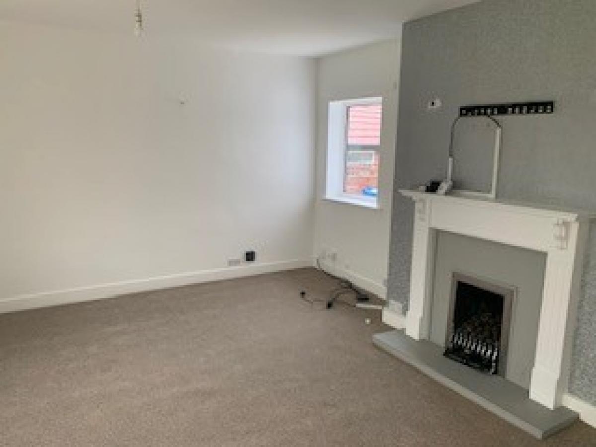 Image of 2 Bedroom Detached Bungalow, Springfield, Littleover