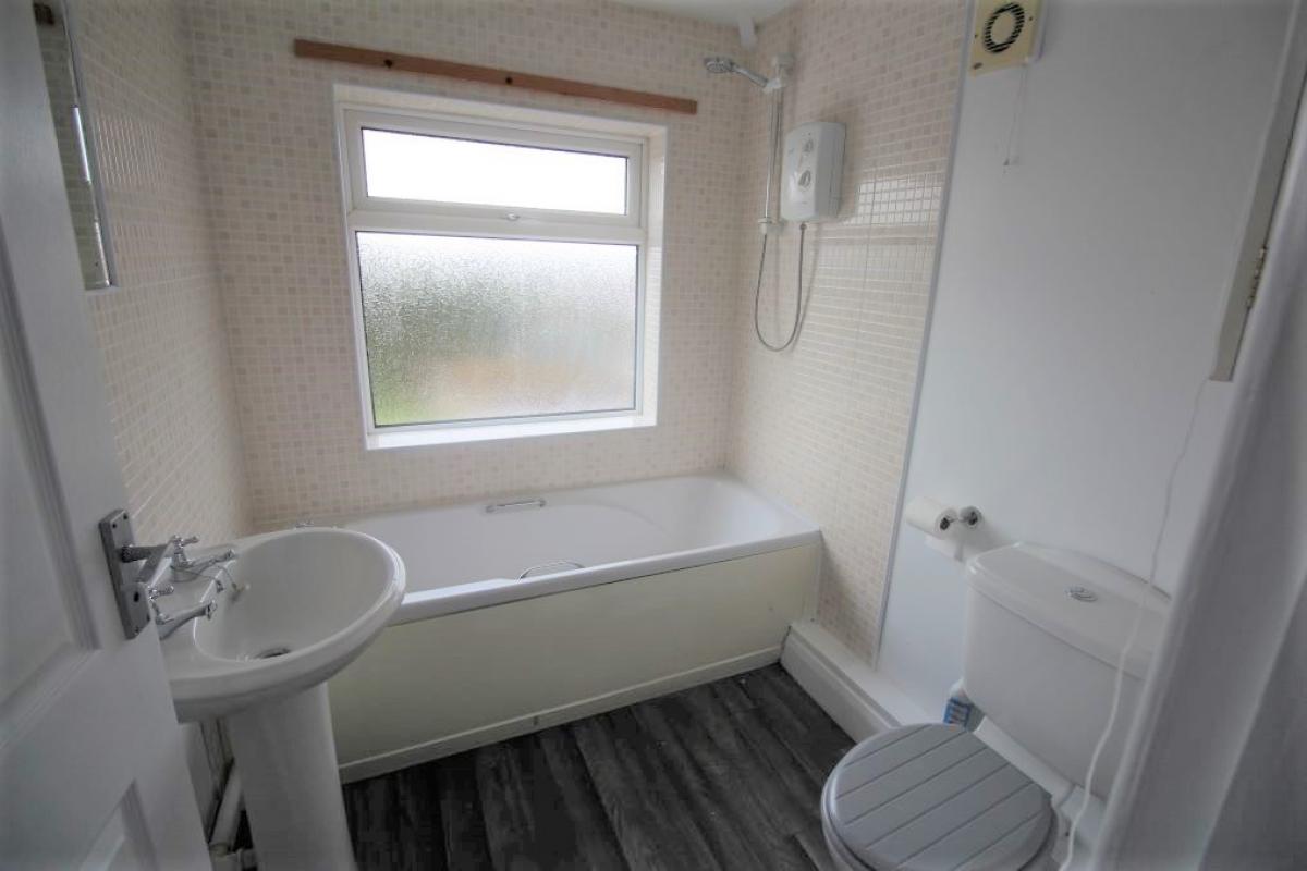 Image of 3 Bedroom Semi-Detached House, Borrowfield Road, Spondon