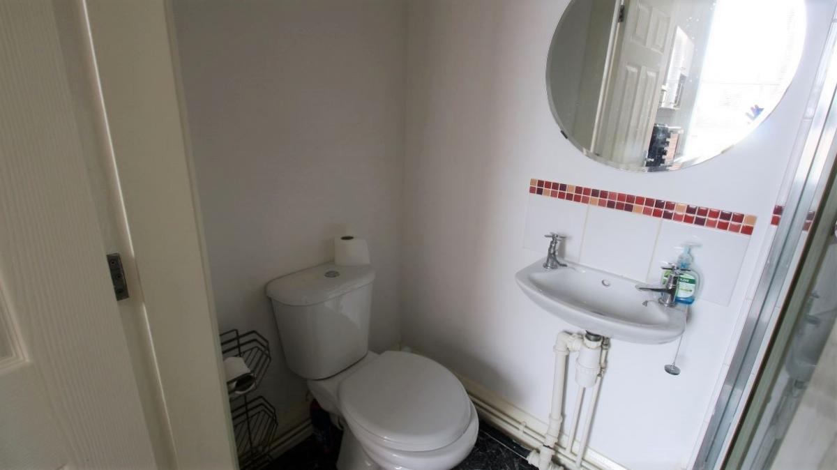 Image of 1 Bedroom Studio Flat, Belper Road, Derby Centre