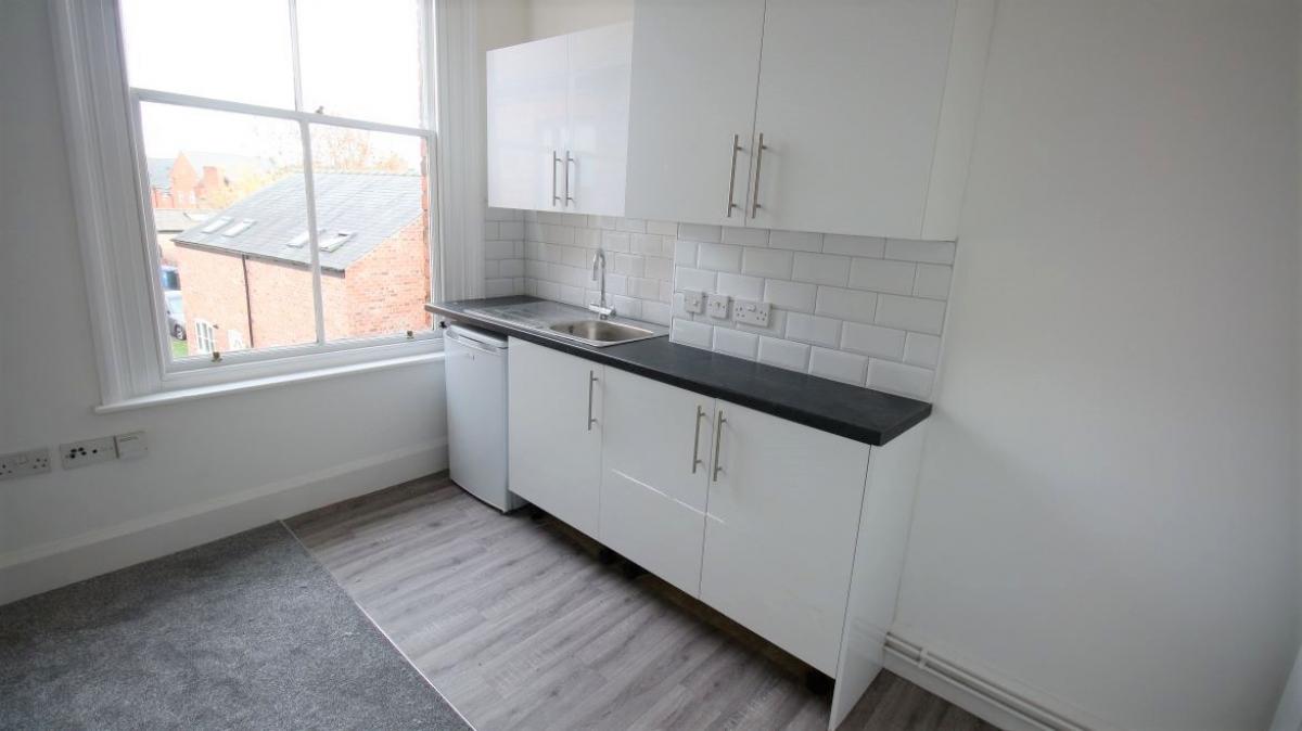 Image of 1 Bedroom Flat, Belper Road, Derby Centre