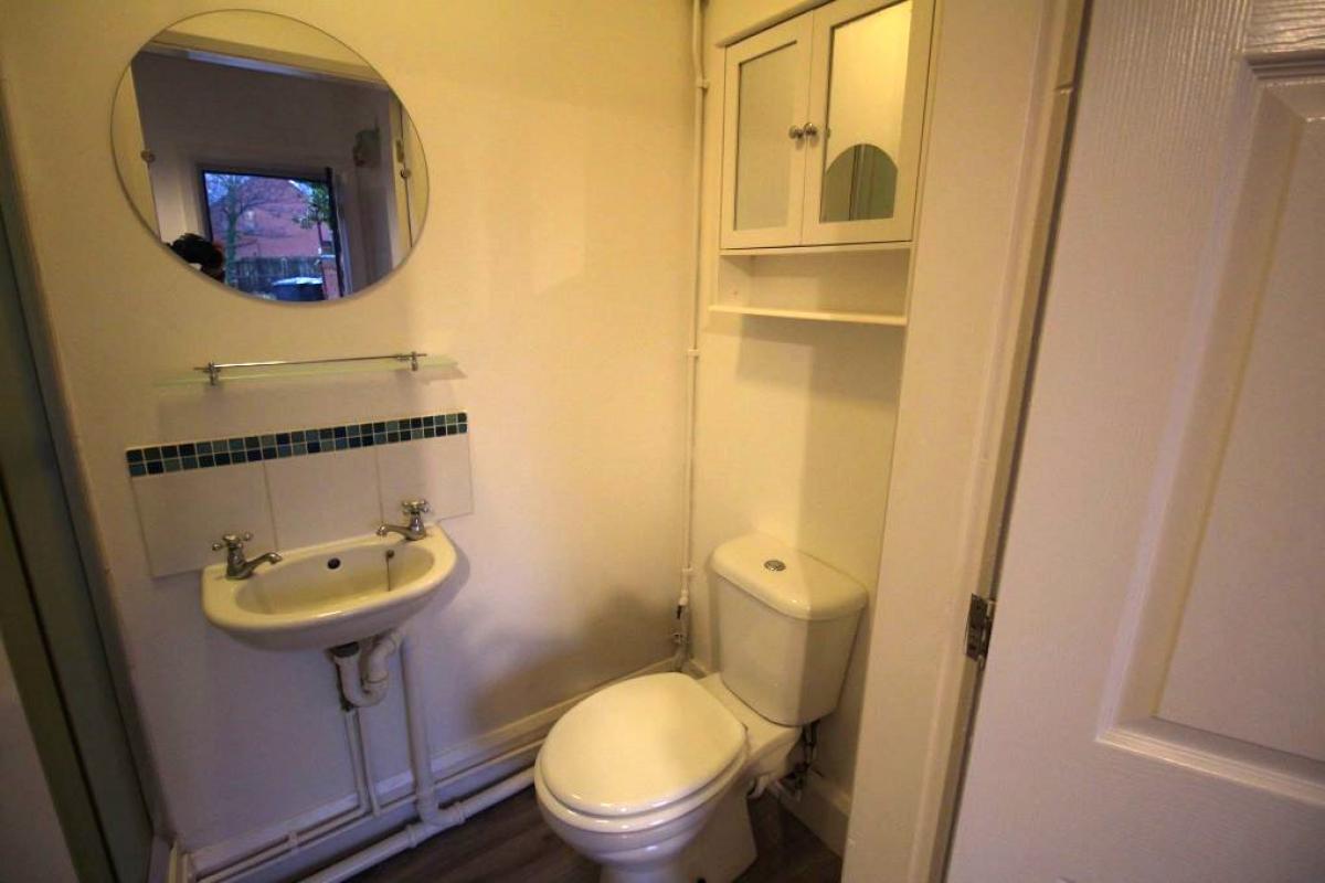 Image of 1 Bedroom Studio Flat, Belper Road, Derby Centre