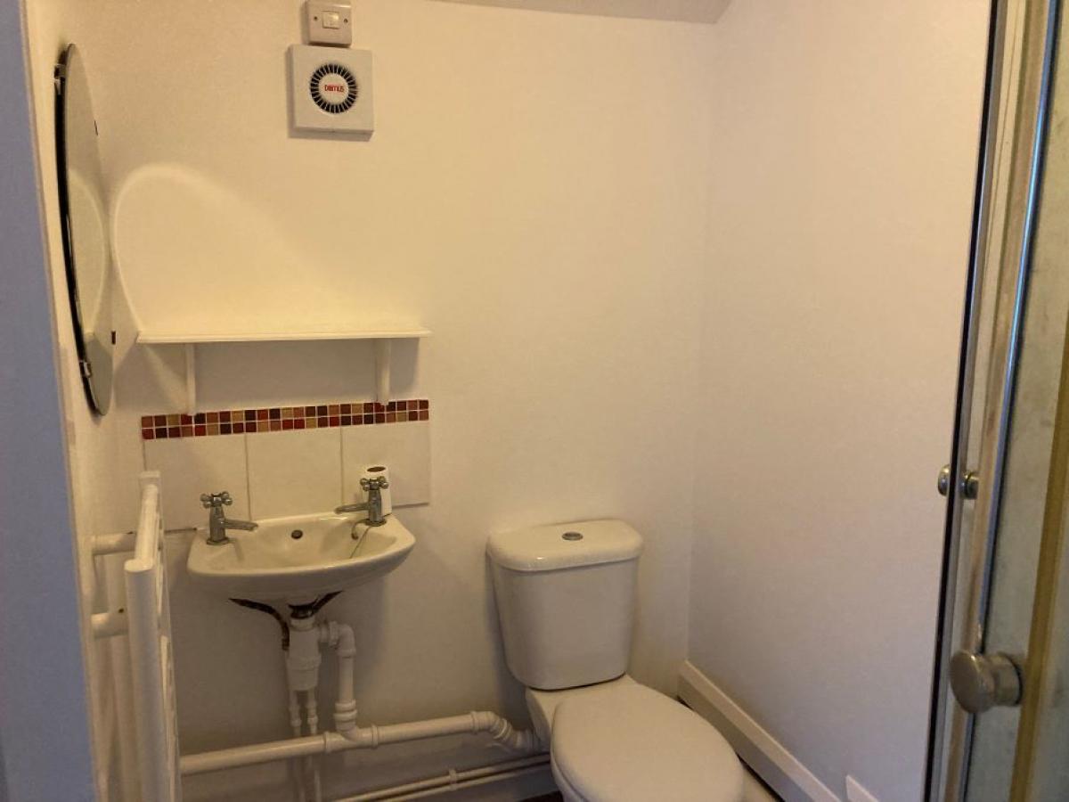 Image of 1 Bedroom Studio Flat, Belper Road, Derby Centre