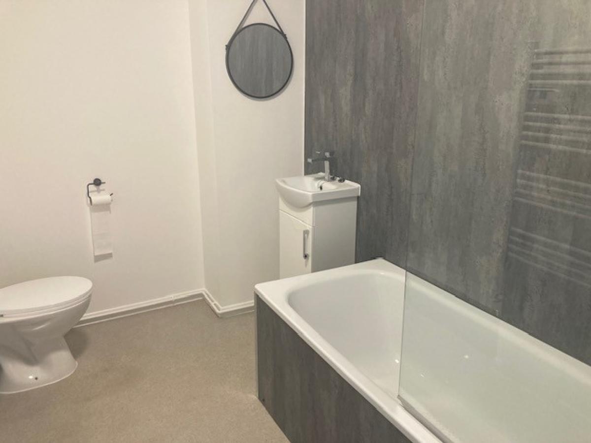 Image of 2 Bedroom Flat, London Road, Derby Centre