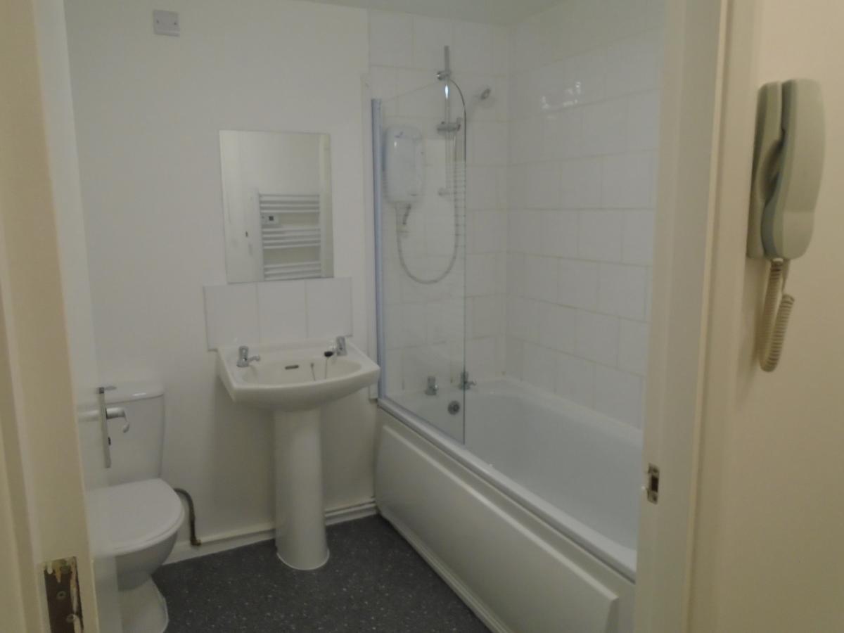 Image of 2 Bedroom Flat, London Road, Derby Centre