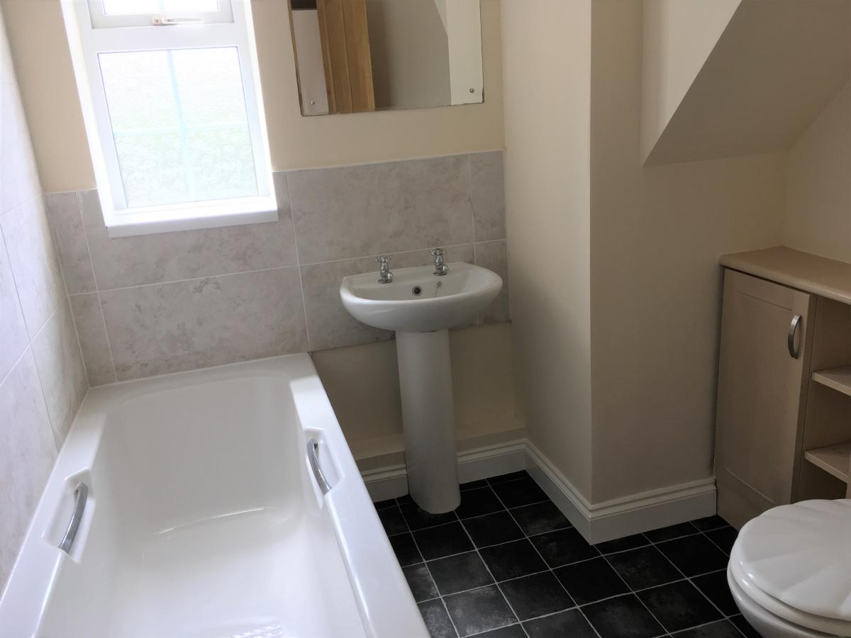 Image of 3 Bedroom Semi-Detached House, Corden Avenue, Mickleover